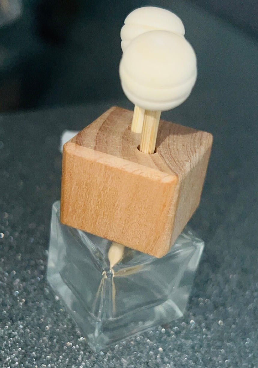 Car Diffusers & Air Fresheners